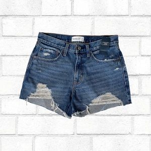 NWT Abercrombie & Fitch Mid Rise Medium Wash Distressed Boyfriend Denim Shorts